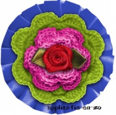 Strijkapplicatie Button broche blauw